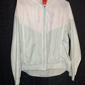 Nike windbreaker